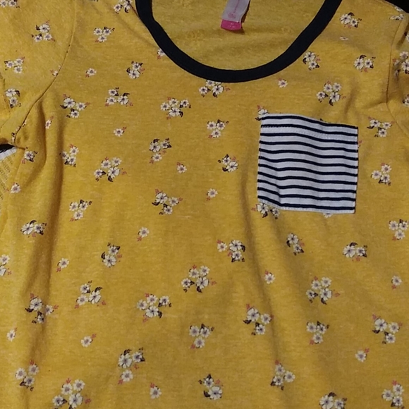 🦊3/$15🐿 - Picture 2 of 3